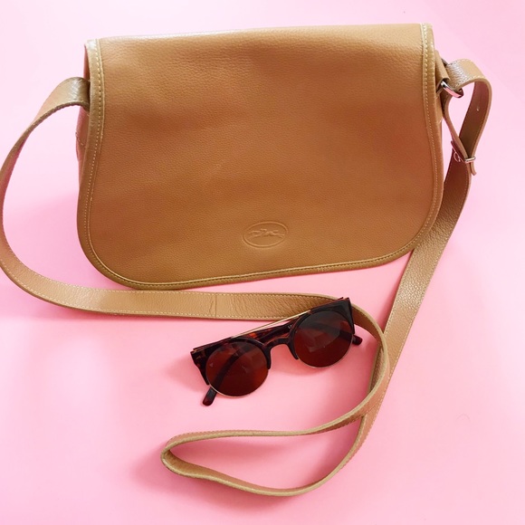 longchamp saddle bag